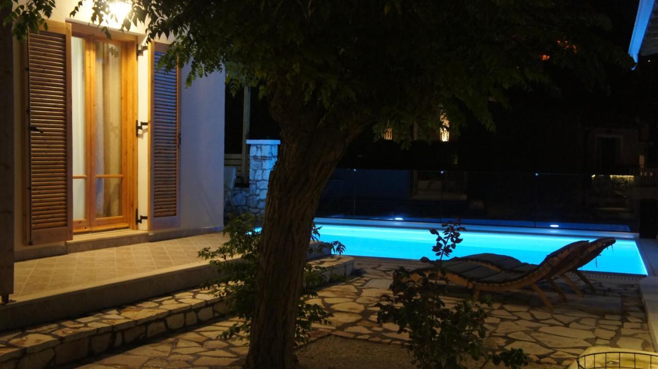 Villa Saint George Nikiana Ngoại thất bức ảnh