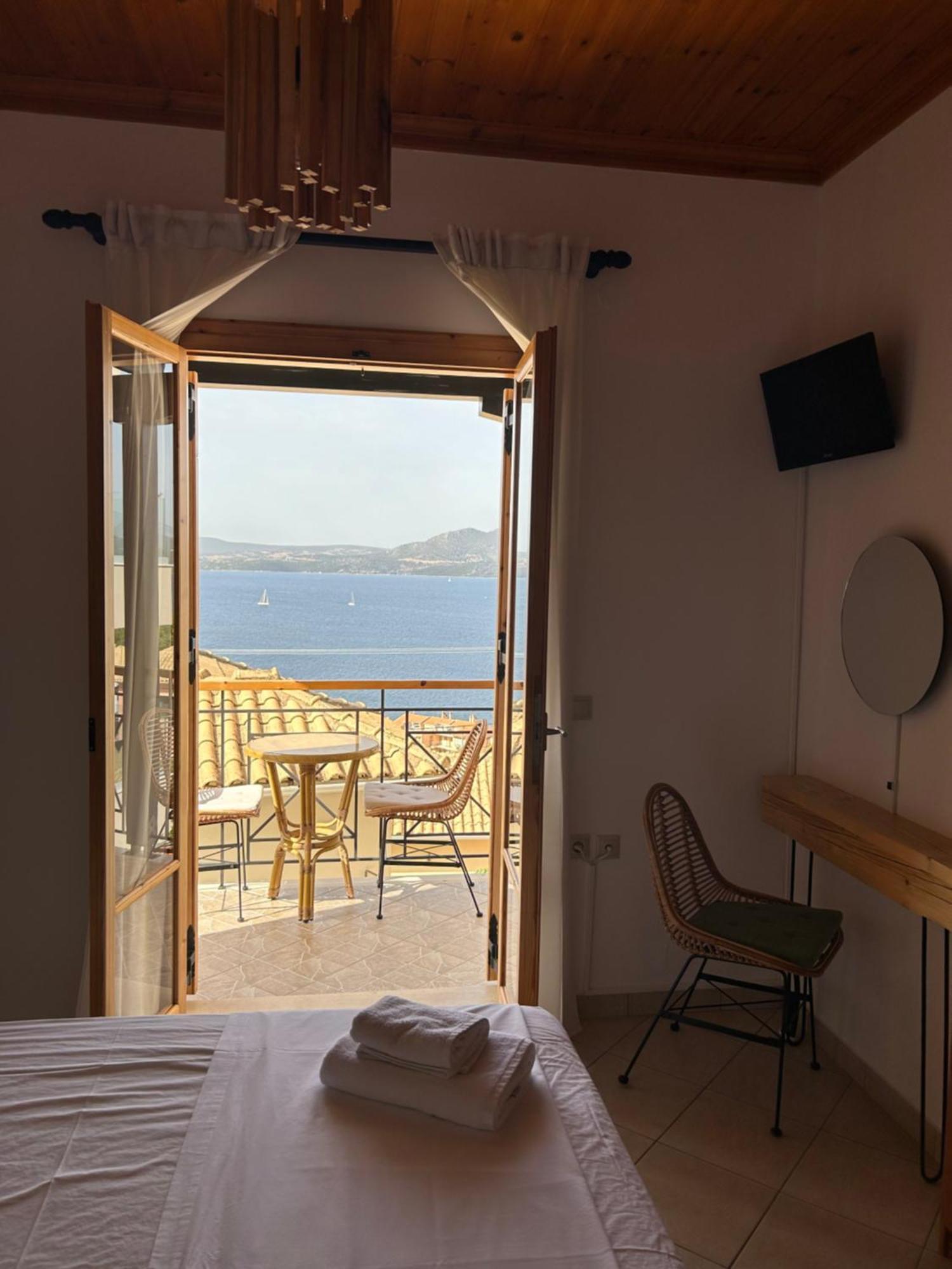 Villa Saint George Nikiana Ngoại thất bức ảnh