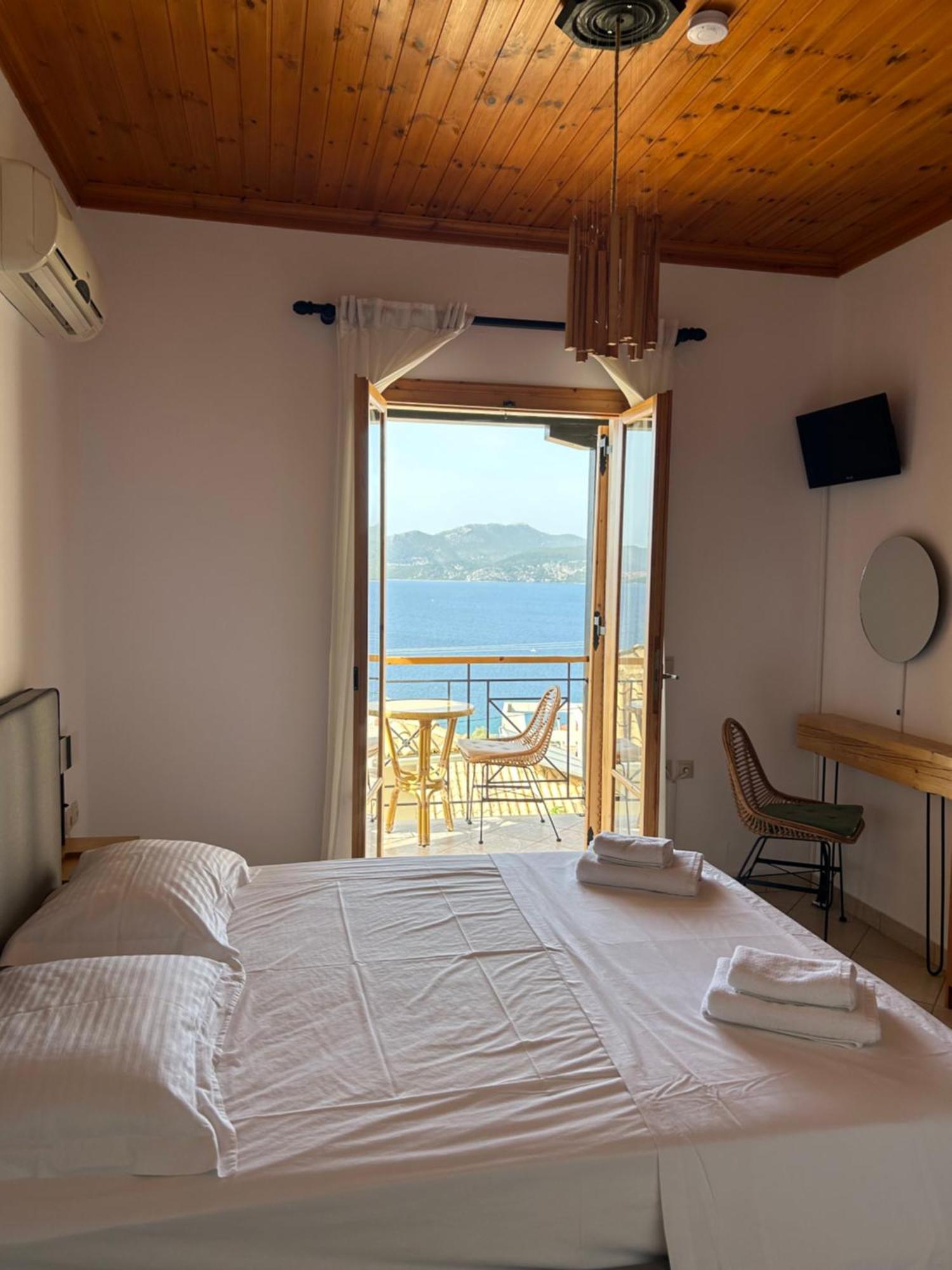 Villa Saint George Nikiana Ngoại thất bức ảnh