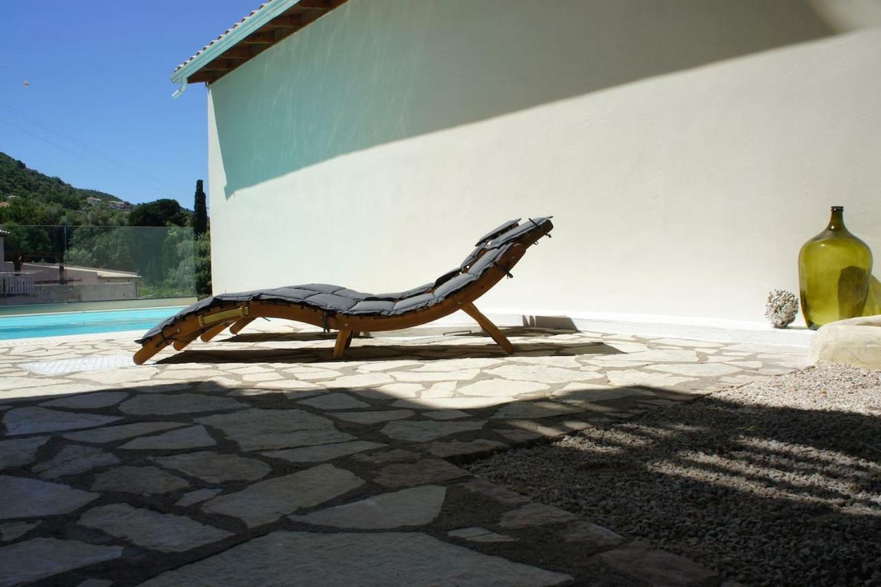 Villa Saint George Nikiana Ngoại thất bức ảnh